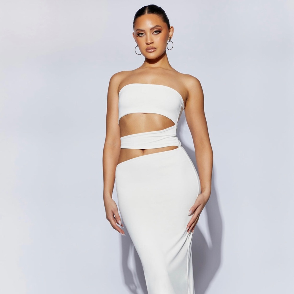 MESHKI CUT OUT MIDI DRESS IN WHITE